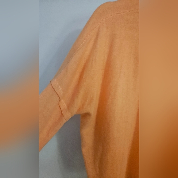 Urban Outfitters Out from under orange oversized cardigan. Size small NWT - Picture 5 of 8